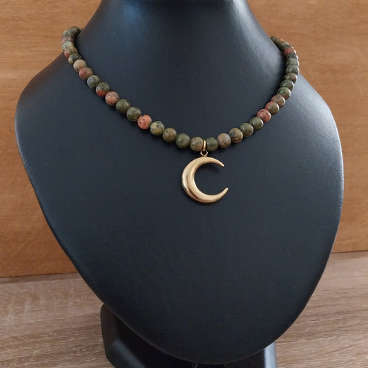 Collier UNAKITE  - Perles 6mm  - Lune dorée