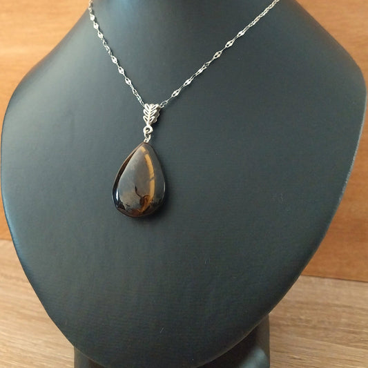 Pendentif OEIL DE TIGRE sur chaîne
