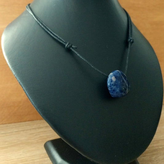 Pendentif SODALITE sur cordon réglable